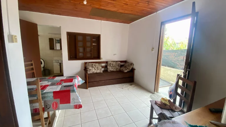 Imagem Conjunto de Casas à Venda ? Excelente Oportunidade Comercial e Residencial em Garopaba-SC!