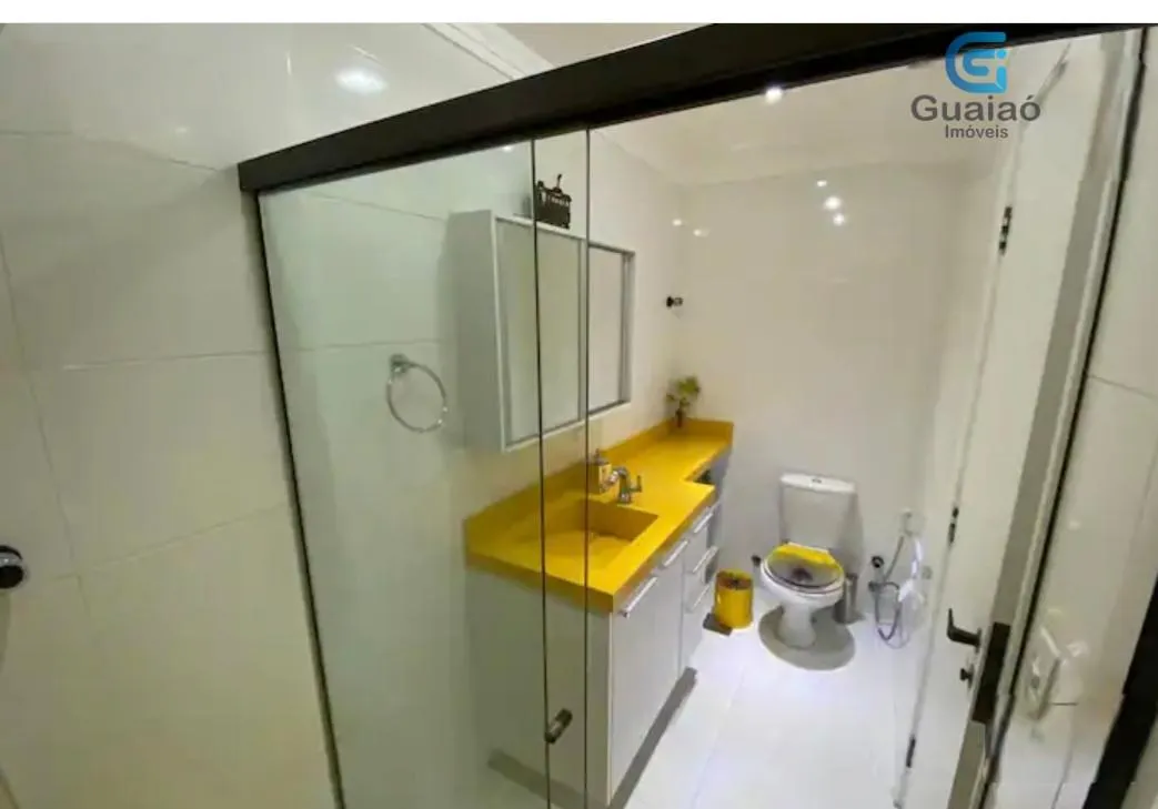 Imagem Vendo Espetacular Apartamento de Alto Padrão c/ 3 Suites na Praia de São Vicente