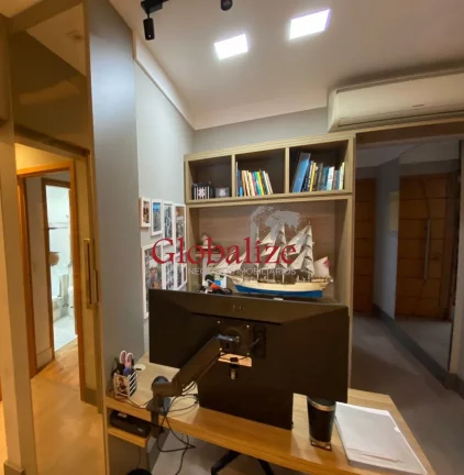 Imagem Apartamento à venda na Ponta da Praia, Santos-SP 2 suítes 1 sala 4 banheiros 2 vagas de garagem demarcada R$1.378.000,00