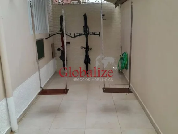 Imagem Sobrado à venda com 130m², 2 quartos, 2 banheiros, 2 vagas, churrasqueira por R$1.030.000,00 no Marapé em Santos