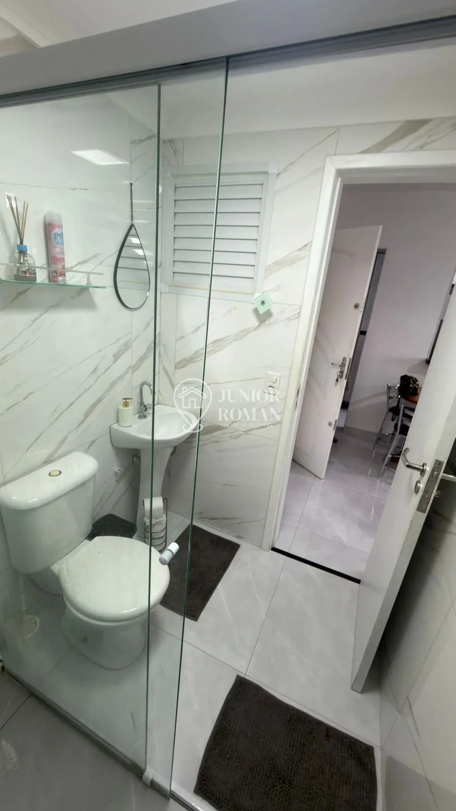 Imagem APARTAMENTO PORTEIRA FECHADA A 500 METROS DA PRAIA - VILA TUPY