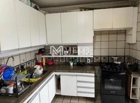 Imagem PARNAMIRIM - Apto com 5qto., 3suites, 3vagas, 220m², 1por andar