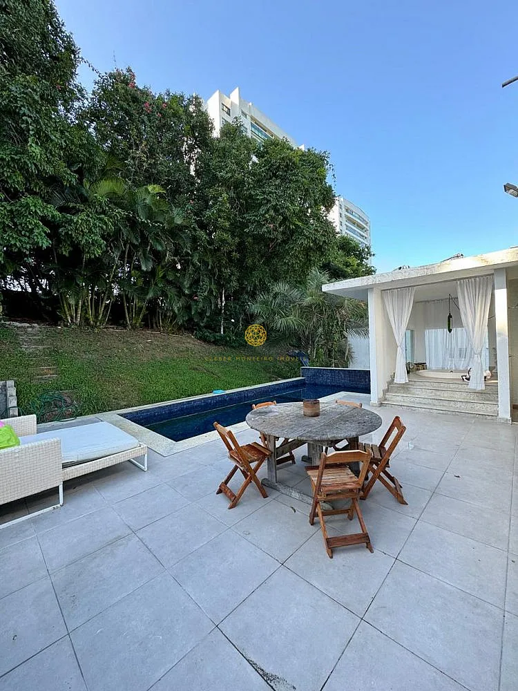 Venda - Casa em condomínio Itapuã em Alphaville 1 Salvador