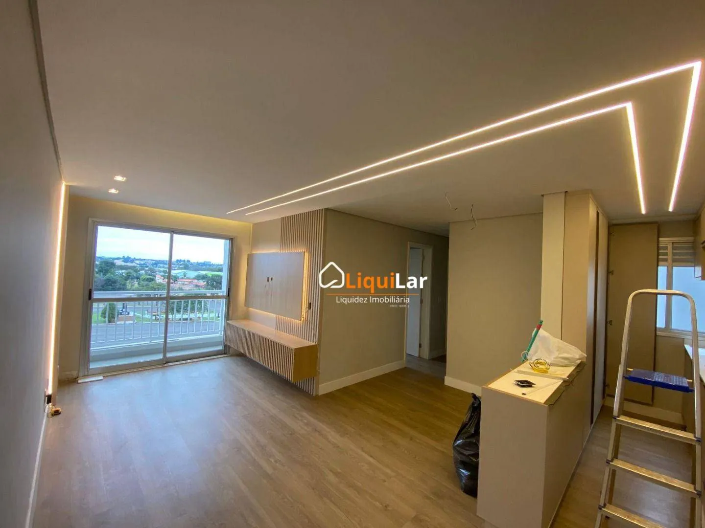 Imagem Apartamento Reformado e Planejado no LIV Cidade Jardim com 3 Quartos, Suíte e Lazer Completo