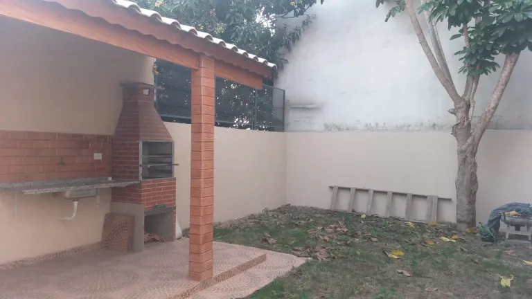 Imagem Casa de Condomínio com 2 Quartos à Venda, 65 m² em Vila Lavínia - Mogi das Cruzes