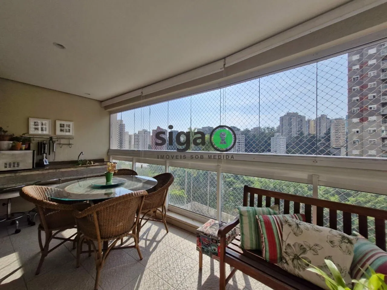 Imagem Apartamento de 177 metros, 3 suítes, 3 vagas a venda no Panamby