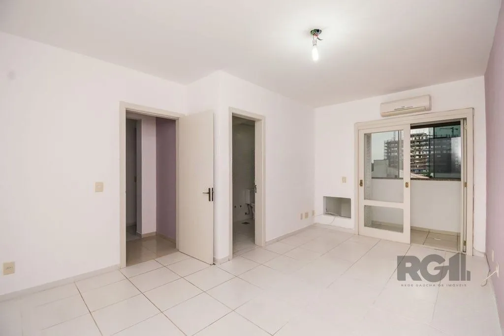 Imagem Excelente apartamento de 127m² com 3 dormitórios e 2 vagas.