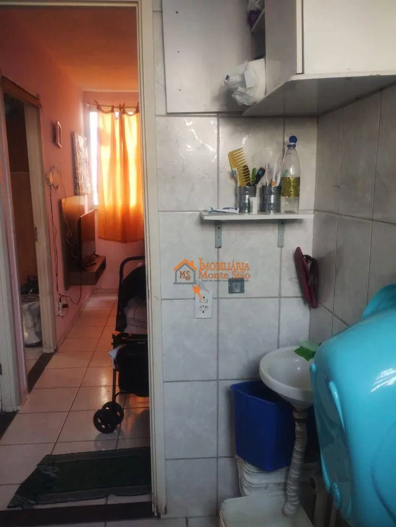 Imagem Apartamento com 2 dormitórios à venda, 55 m² por R$ 165.000,00 - Pimentas - Guarulhos/SP