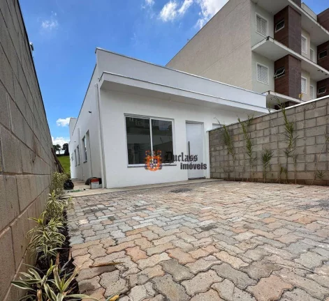 Foto do imóvel Casa com 3 dormitórios à venda, 90 m² por R$ 480.000,00 - Campos Olivotti - Extrema/MG