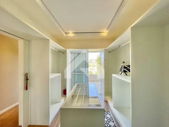 Imagem Casa de Condomínio em Pitas - Cotia