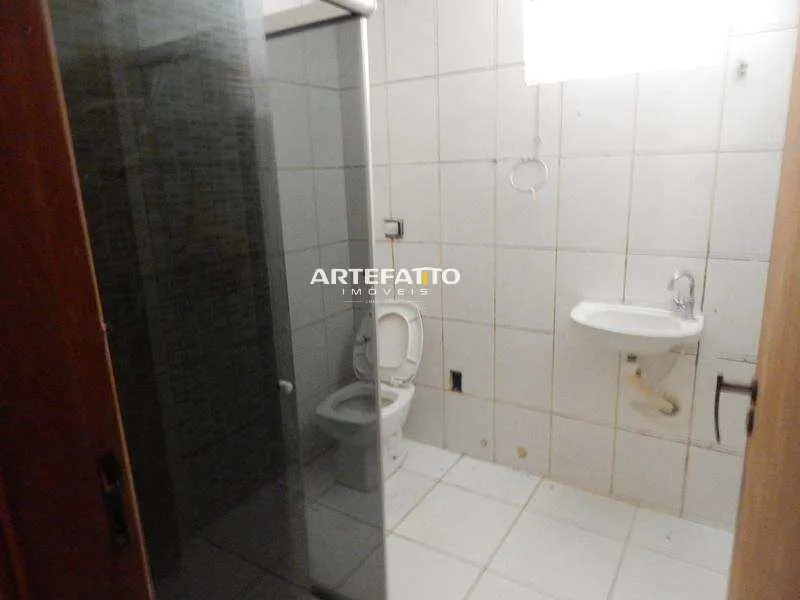 Imagem Vende-se casa no Jardim São Luís (São Duas Casas no Mesmo Terreno)