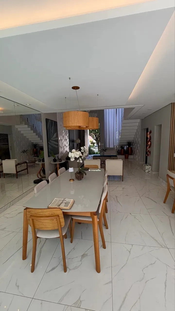Imagem Sobrado de Alto Padrão com Design Assinado e Lazer Completo no Ibiti Royal Park