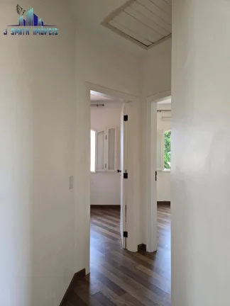 Imagem CASA AMPLA, 3 SUÍTES, QUINTAL GRANDE COM PAISAGISMO. COND. C/ LAZER