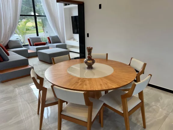 Imagem Casa Espetacular no Condominio Flamboyant