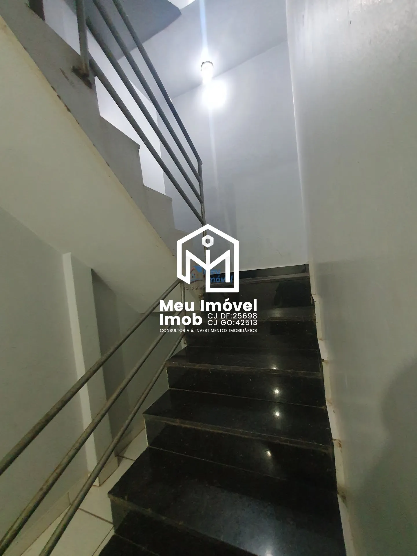 Imagem APTO 13 Quartos 3 Vagas 540m² Cozinha Americana - Guará II