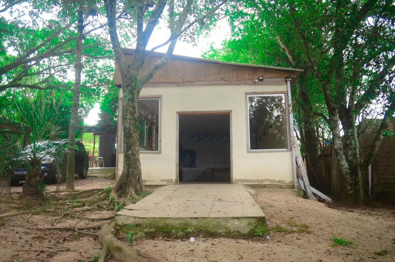 Imagem Sítio no bairro Bélem Velho com duas casas e loja comercial