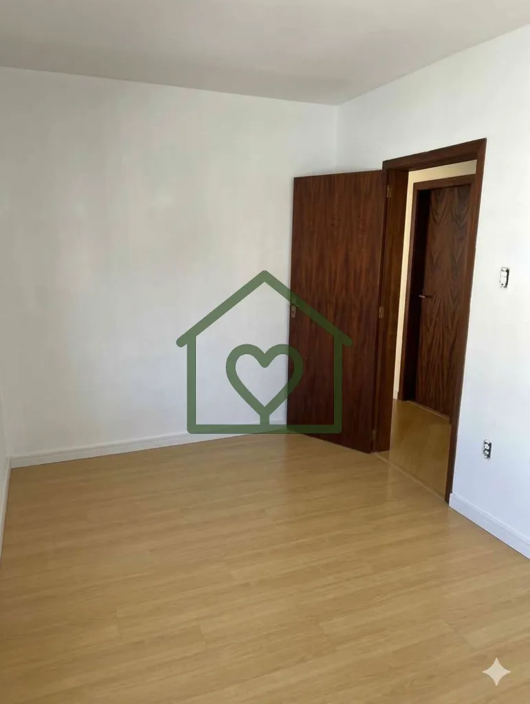 Imagem Procurando um lugar para chamar de lar? Esse apartamento semimobiliado conta com uma cozinha sob med...