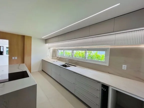 Imagem Mansão de Alto Padrão no Condomínio Flora Boulevard