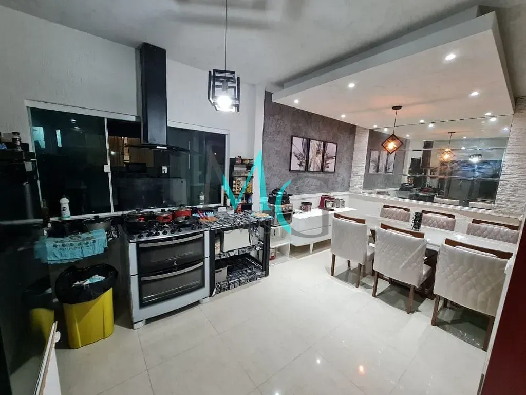 Imagem Casa com 3 dormitórios à venda, 250 m² por R$ 850.000 - Campo Grande - Rio de Janeiro/RJ