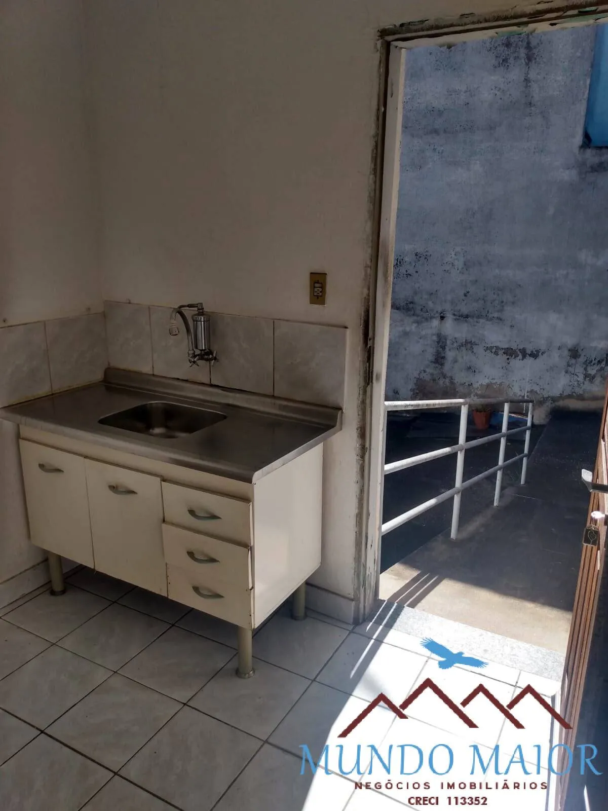 Imagem Casa Térrea no Taboão: 2 Dorms, 3 Vagas e 290m²-Diadema -Sp.