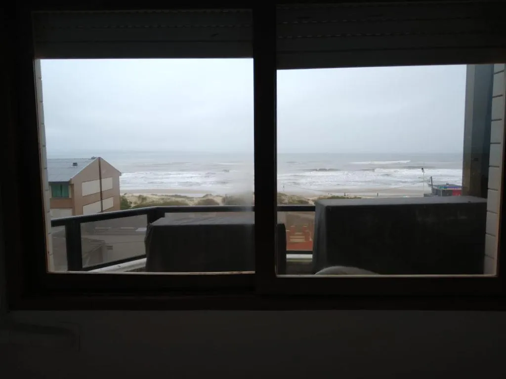 Imagem Apartamento 3Dormitórios dependência - Bairro Zona Nova