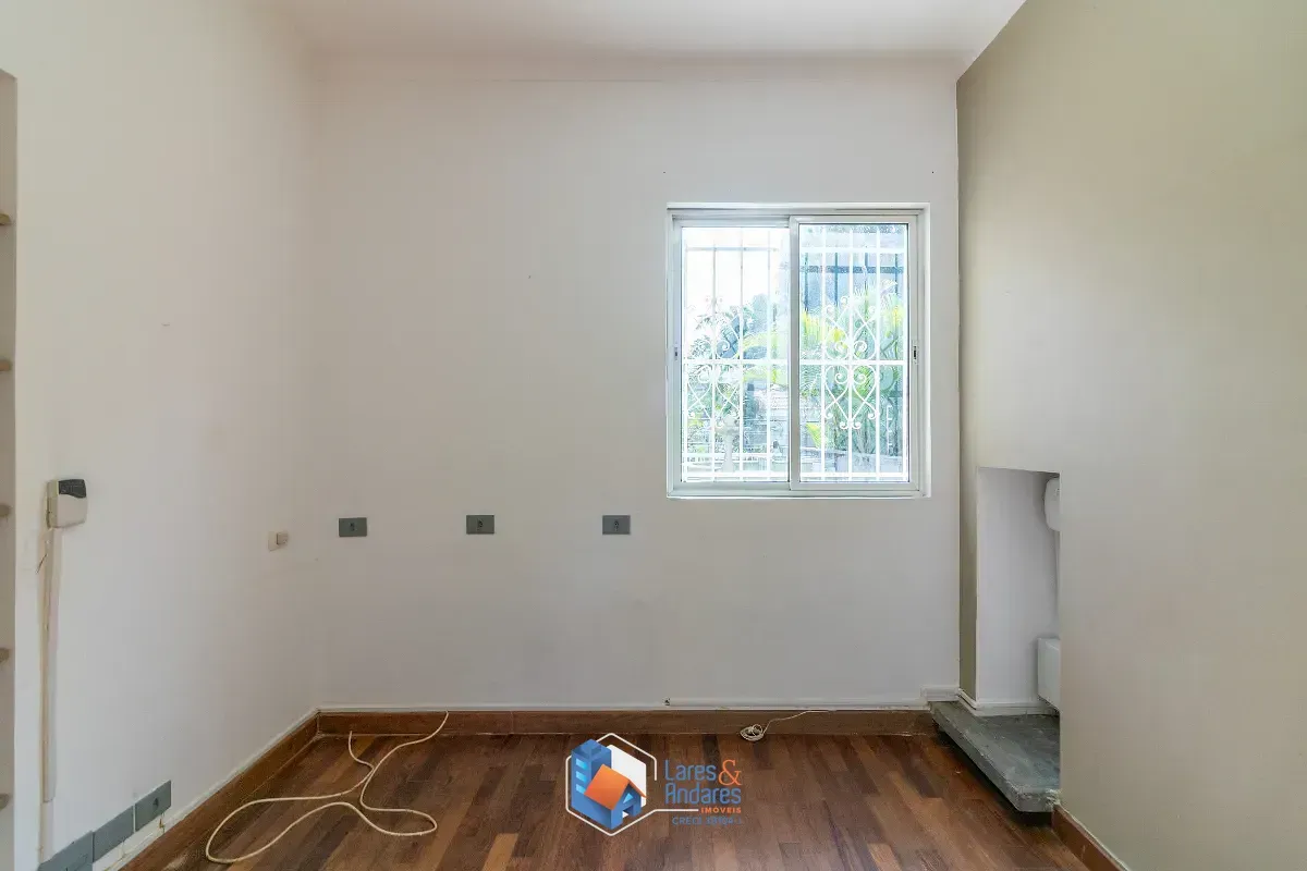 Imagem Casa para venda em Campo Belo com 4 quartos, sendo 3 suítes, 280m²