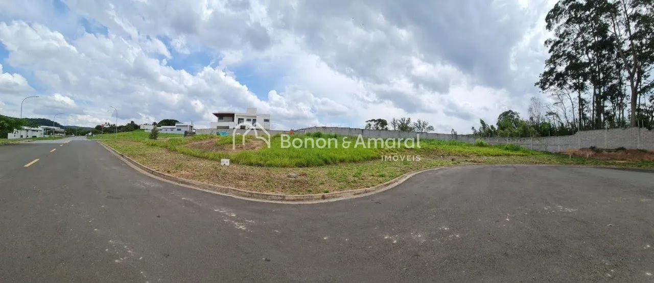 Foto do imóvel Terreno de 611m² no EcoVilla, Valinhos em Rodovia dos Agricultores, 2000 - Jardim Portugal, Valinhos - SP