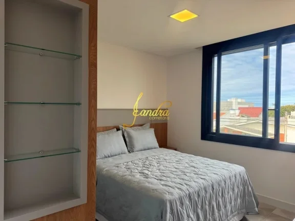 Imagem Sobrado no Centro de Xangri-la com 05 dormitórios com piscina