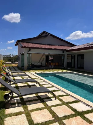 Foto do imóvel Linda Casa de Campo com 5 suítes em Mairinque/SP