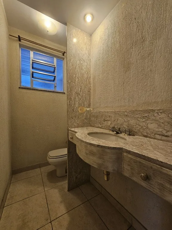 Imagem Casa para Venda em Teresópolis / RJ no bairro Jardim Cascata