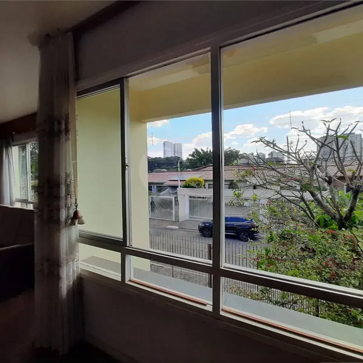 Imagem Casa com 4 Quartos à Venda, 200 m² em Parque Continental - São Paulo