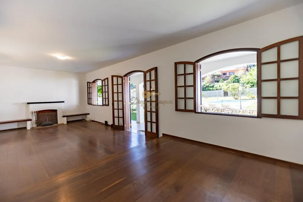Imagem Casa em Condomínio para Locação em Teresópolis / RJ no bairro Carlos Guinle