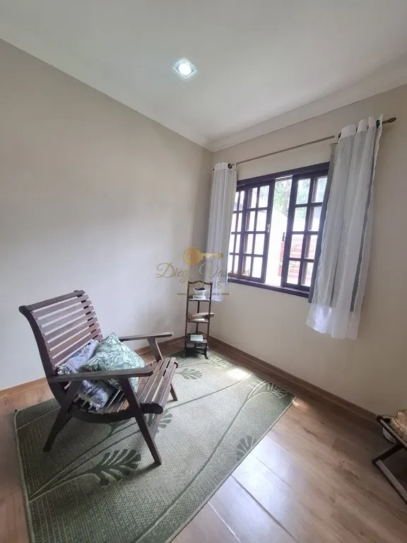 Imagem Casa para Venda em Teresópolis / RJ no bairro Parque do Imbui