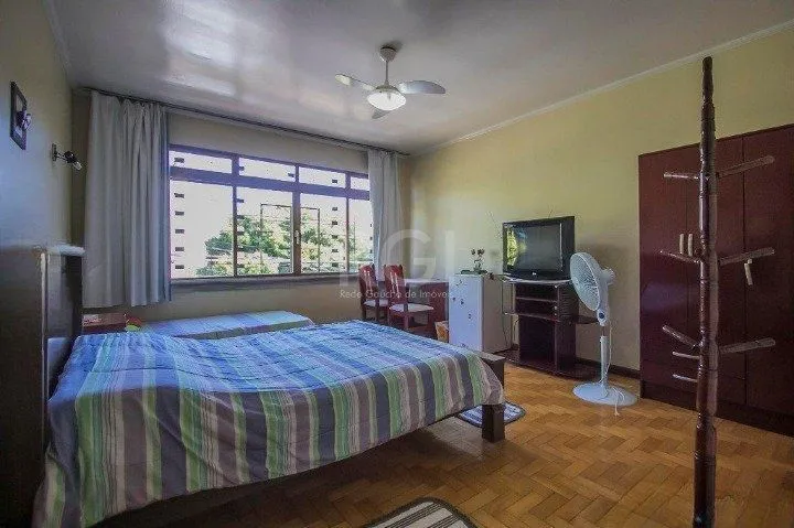 Imagem Casa para Venda - 400m², 6 dormitórios, sendo 1 suites, 3 vagas - Santana