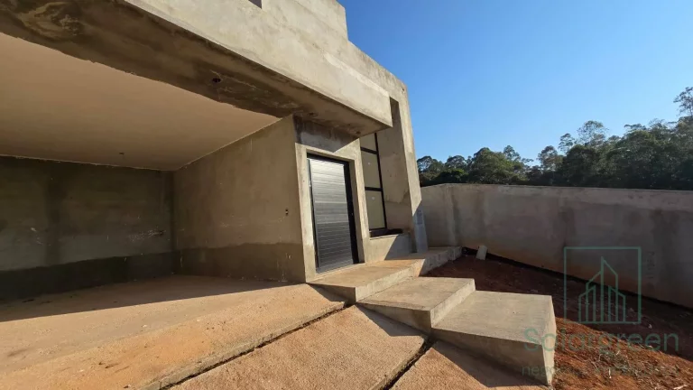 Imagem Casa 3 dormitórios, sendo 2 suítes, área gourmet e piscina em Mairiporã