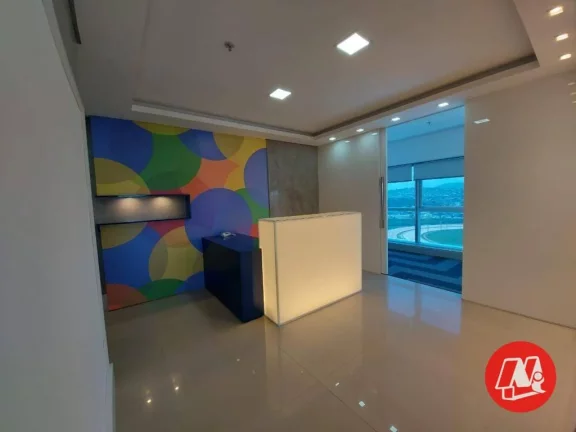 Imagem No Diamond Tower, conjunto de 87m² com vaga.