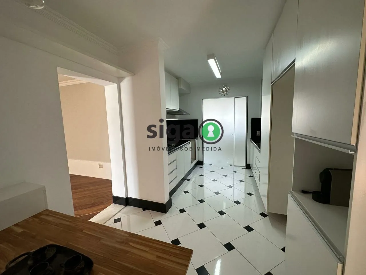Imagem Apartamento na Vila Andrade, 4 quartos, 2 suítes, 200m², São Paulo - Ed.: MAISON CHAMPENOIS