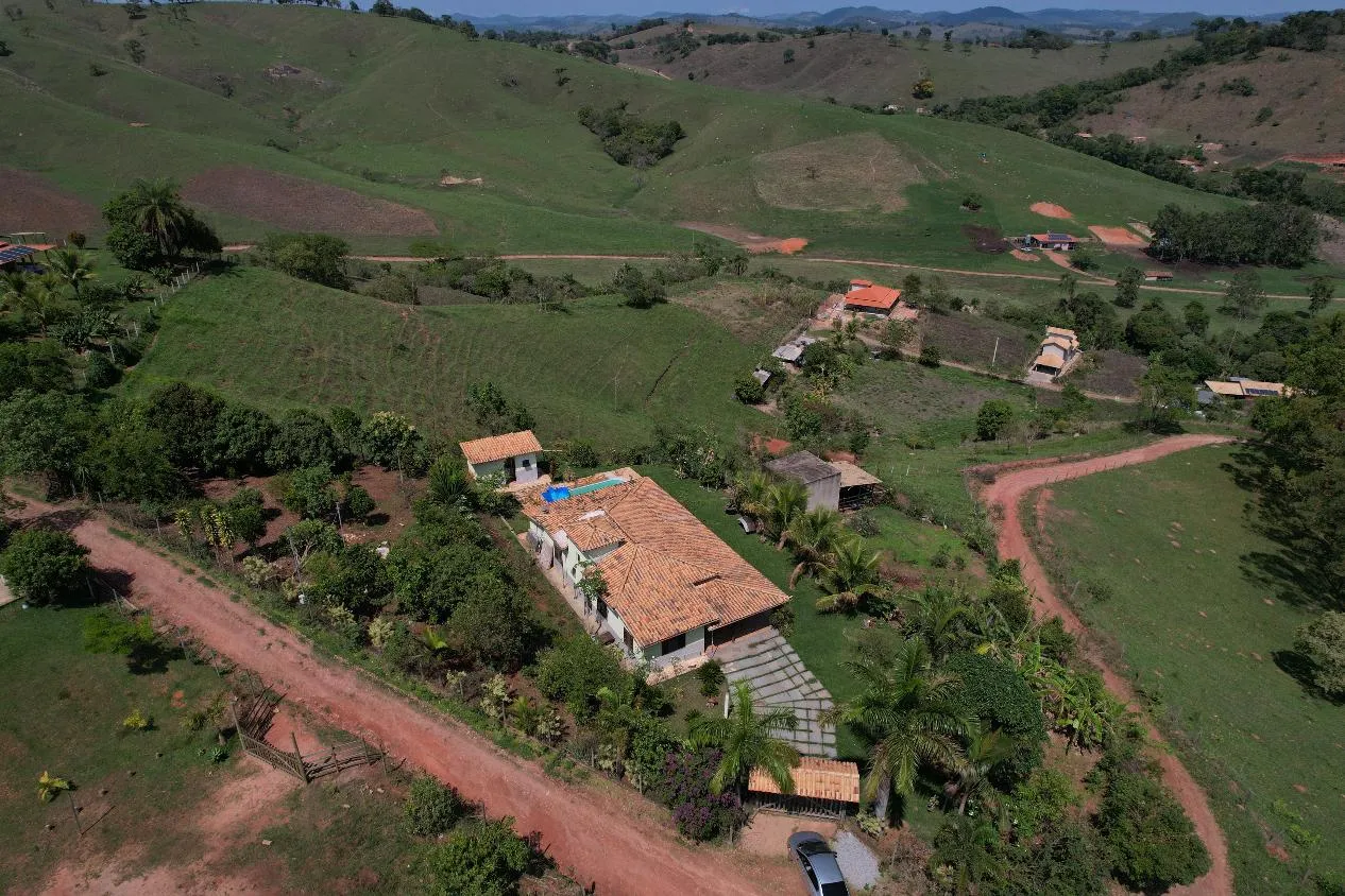 Imagem Lindo sítio à venda em Rio Manso/MG , com 20.000 m² de terra
