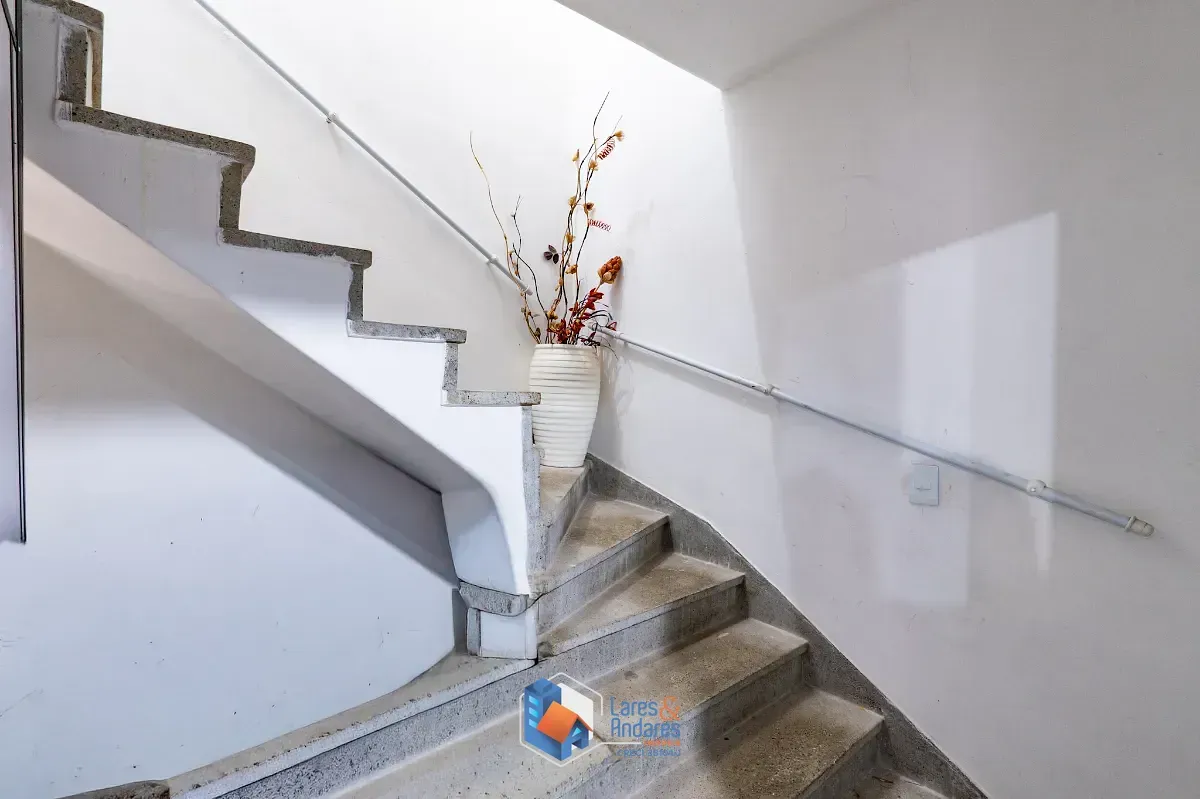 Imagem Sobrado para venda em Jardim Monte Azul com 3 quartos, sendo 1 suíte, 220m²