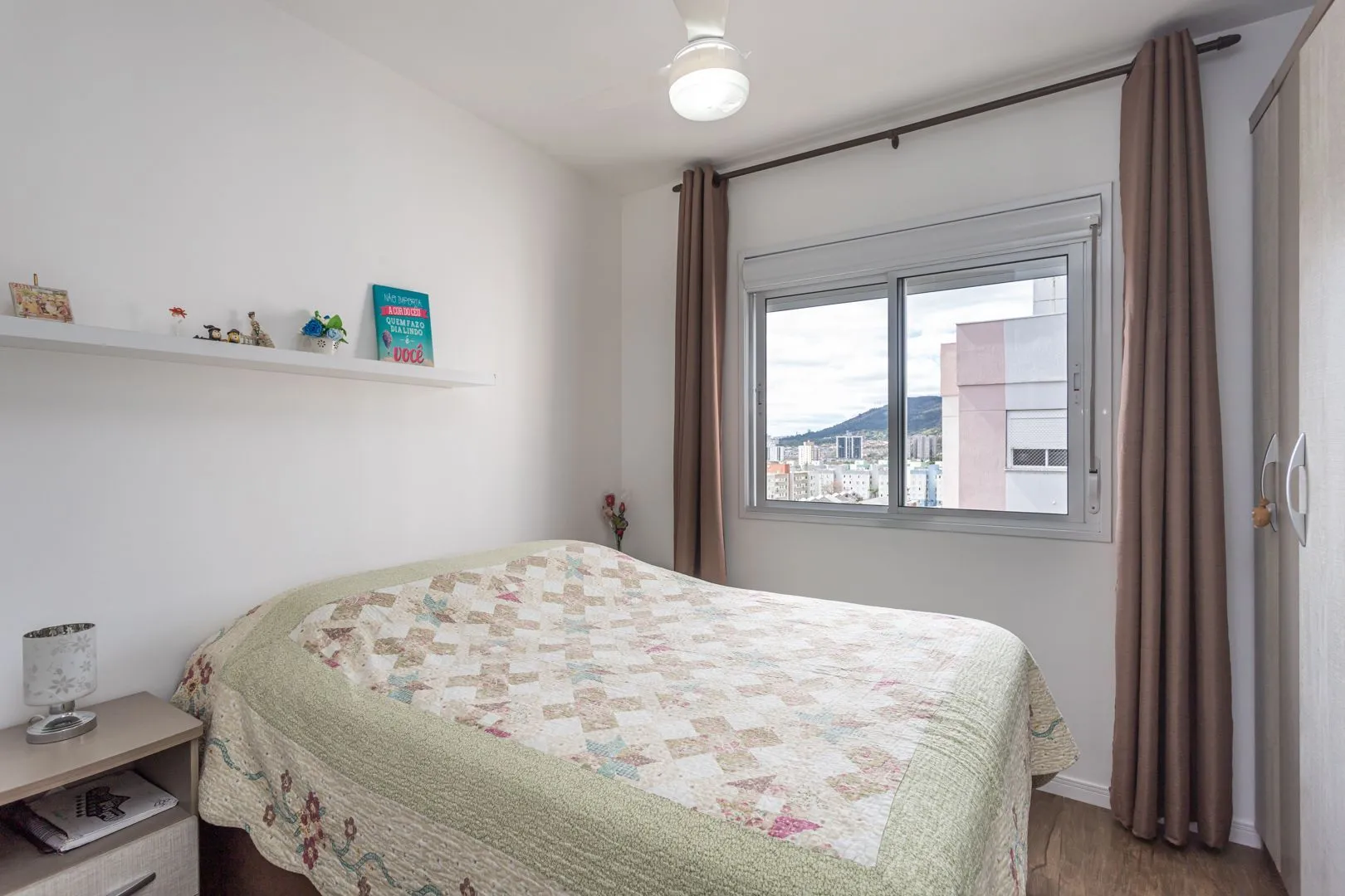 Imagem Apartamento para Venda - 50.98m², 2 dormitórios, 1 vaga - Partenon