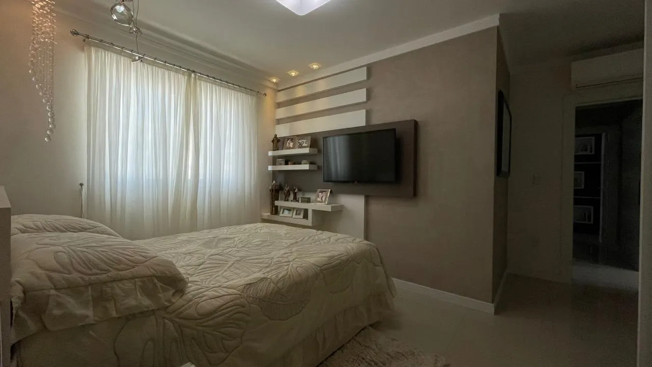 Imagem Apartamento à venda com 137.8m2 por R$ 2.300.000,00