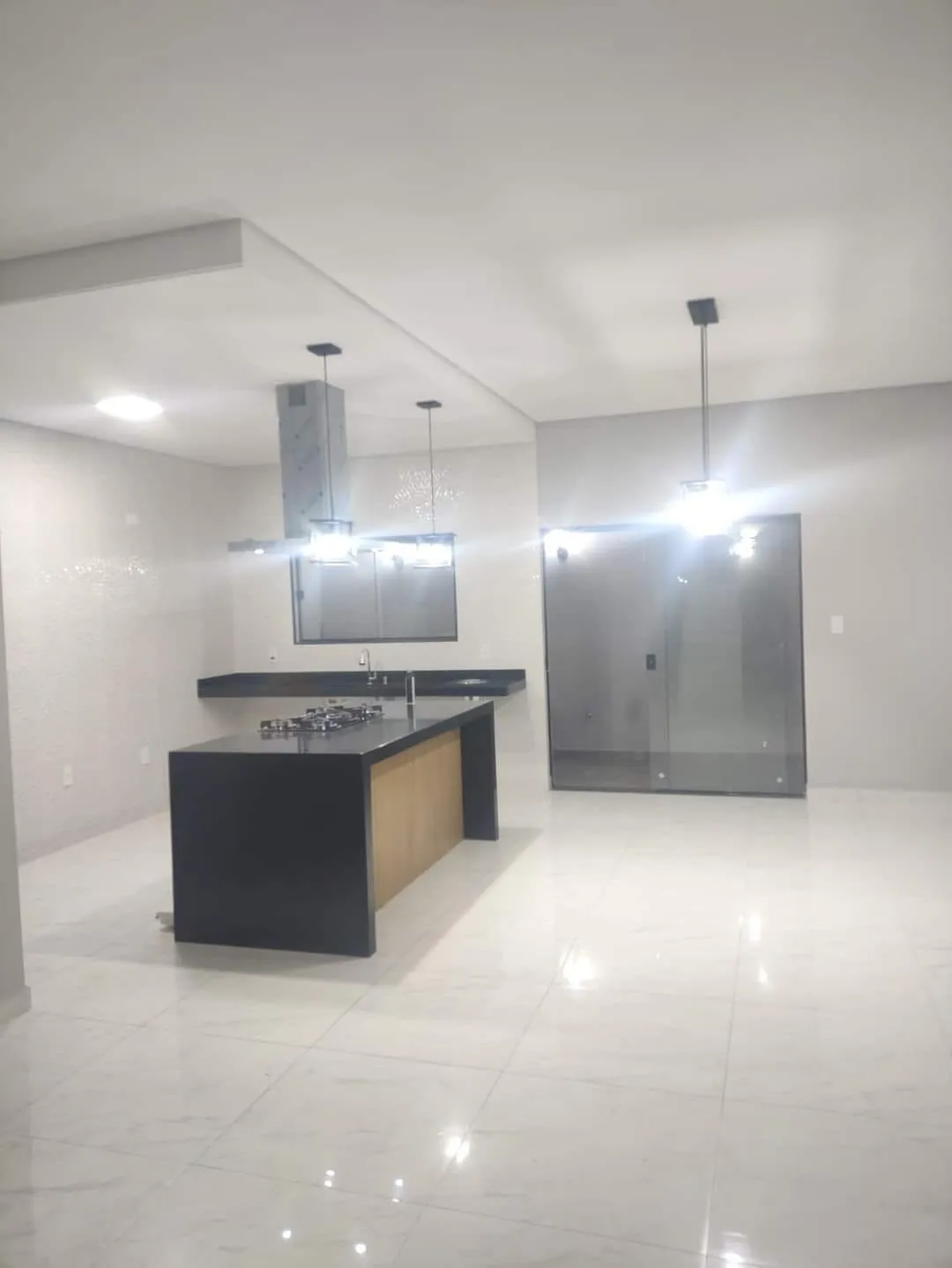 Imagem Casa à venda 3 Quartos, 1 Suite, 2 Vagas, 175.06M², Res. Santa Clara, Pindamonhangaba - SP