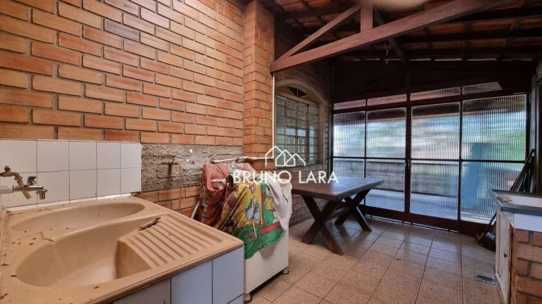 Imagem Casa disponível para locação no Centro em Igarapé-MG