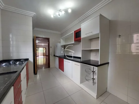 Imagem Excelente oportunidade de apartamento com 2 suítes mais 2 quartos à venda no bairro Atiradores em Joinville.