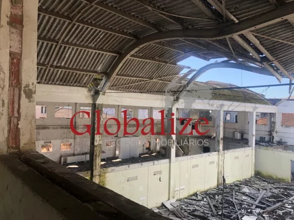 Imagem Armazém para locacão por R$48.000,00 com 2.310 m² na Vila Mathias em Santos