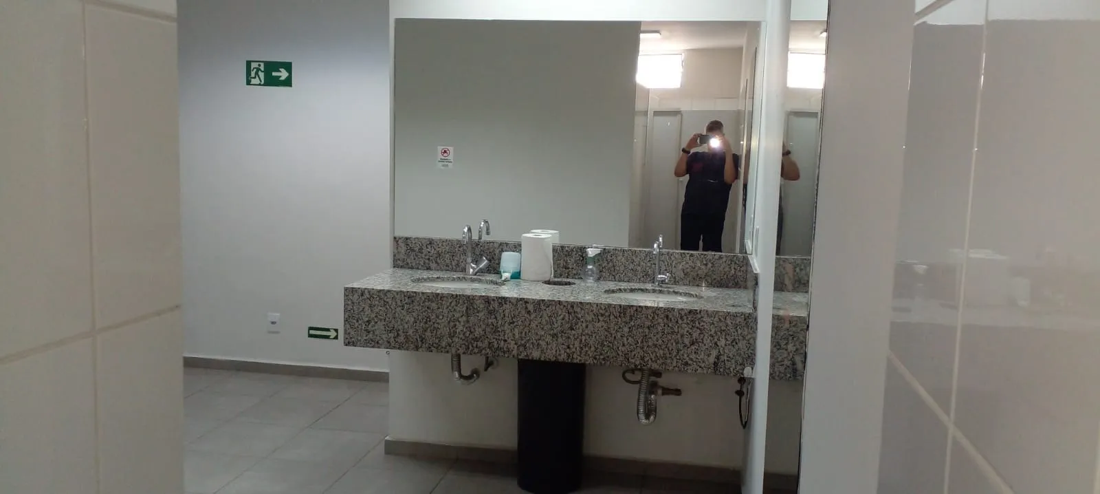 Imagem Excelente oportunidade: Galpão Comercial de 500m² em Alphaville Industrial, Barueri-SP, para Venda ou Locação