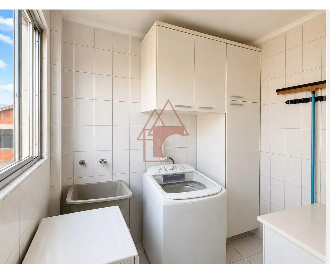 Imagem Apartamento com 2 Quartos à Venda, 66 m² em Jardim Casqueiro - Cubatão
