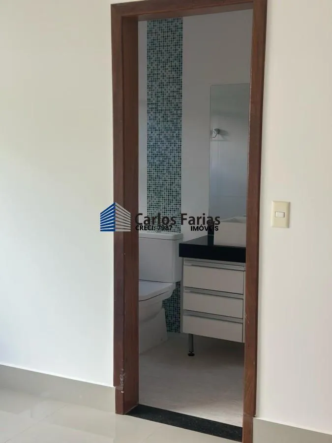 Imagem Casa em Condomínio para Venda em Brasília, Setor Habitacional Tororó (Jardim Botânico), 3 dormitórios, 1 suíte, 3 banheiros, 4 vagas