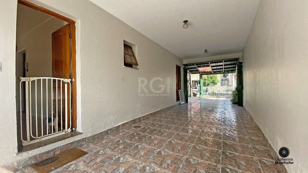 Imagem Casa para Venda - 400m², 5 dormitórios, sendo 1 suites, 3 vagas - Jardim Itu Sabará