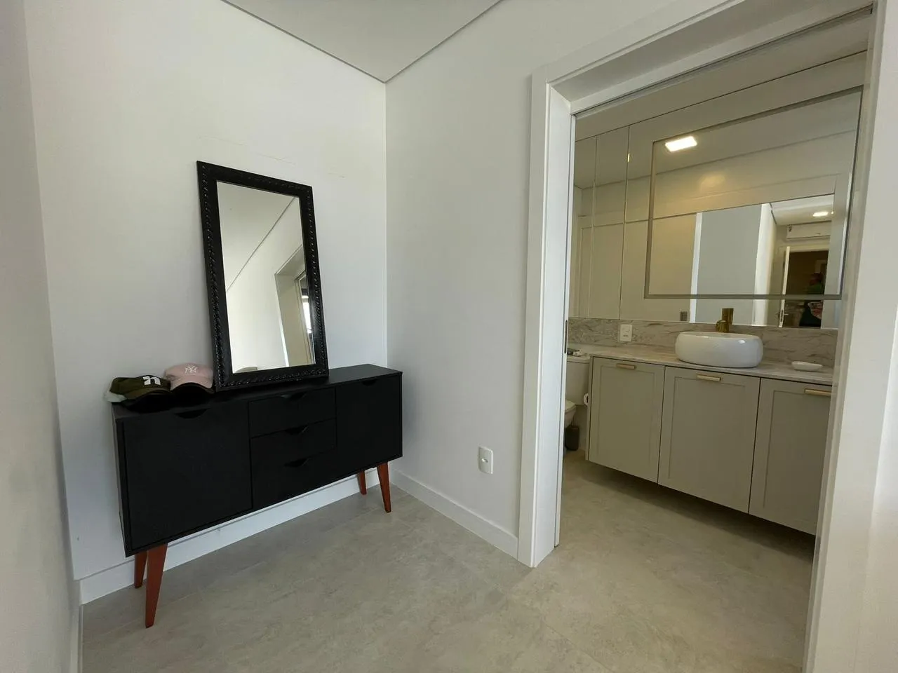 Imagem Apartamento à venda com 127m2 por R$ 2.200.000,00